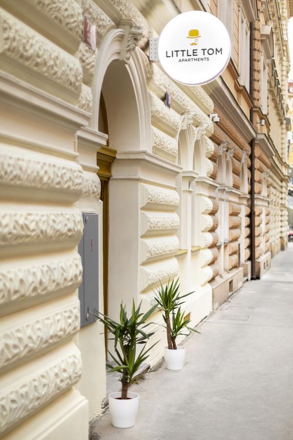Little Tom Apartments Praga Exterior foto